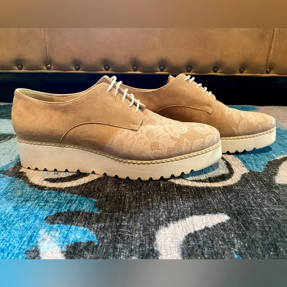 EUC Anthropologie LUCA GROSSI Barclay Platform Oxfords. Tan Suede. Made in Italy